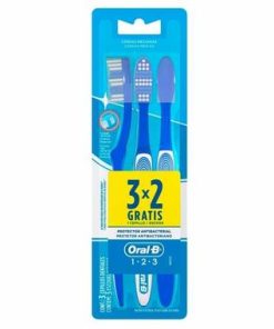 ESCOVA DENTAL ORAL B LIMP BRIL L3P2